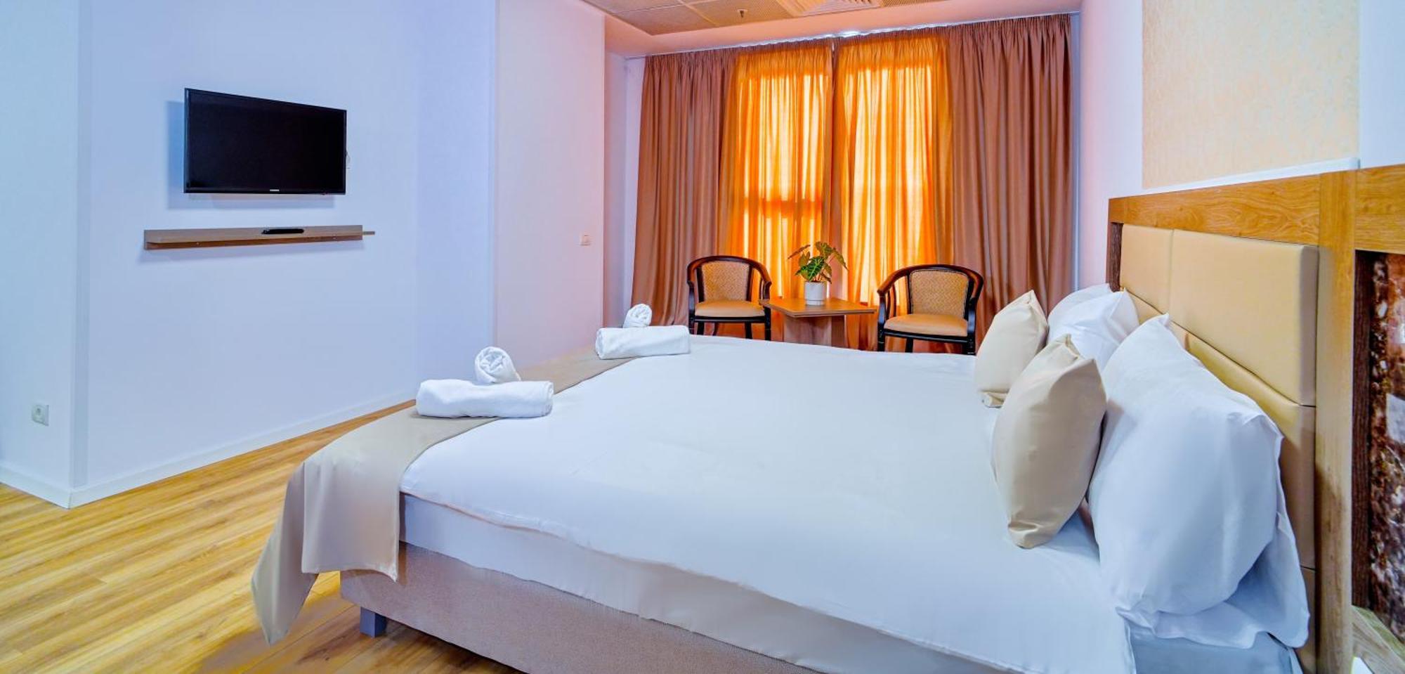 Hotel Sir Fundeni